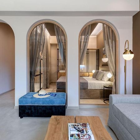 Muse Urban Suites Athènes Extérieur photo