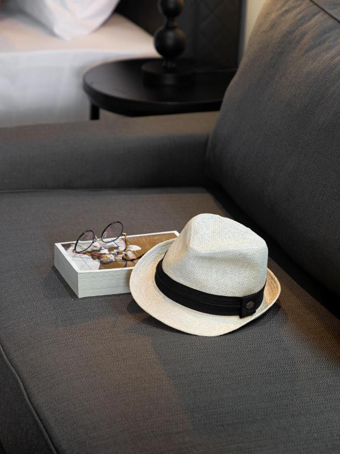 Muse Urban Suites Athènes Extérieur photo